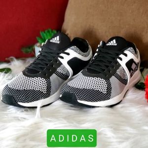 ● ADIDAS Cloudfoam Trainers/Sneakers - EUC ●